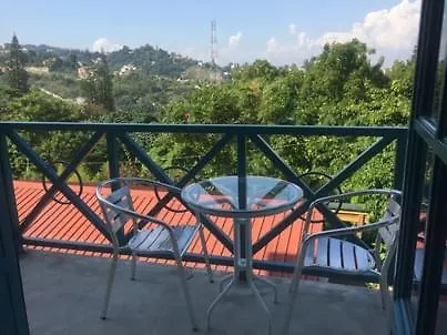 Les Residences Etang Du Jonc Pétionville Bed and breakfast