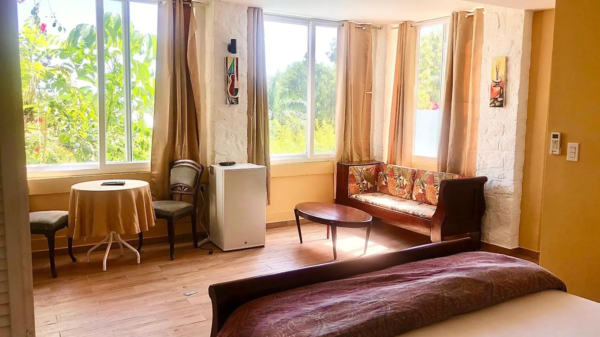 Les Residences Etang Du Jonc Pétionville Bed & Breakfast